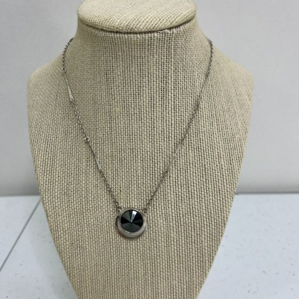 Sarah Coventry Liquid Lights Hematite Necklace Silver Tone‎ Chain Vintage Rivoli